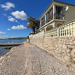 Apartament Laura, No 3 Maslenica