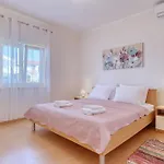 Laura, No 3 * Maslenica