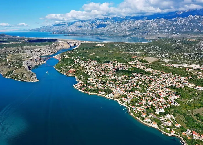 Laura, No 3 Maslenica